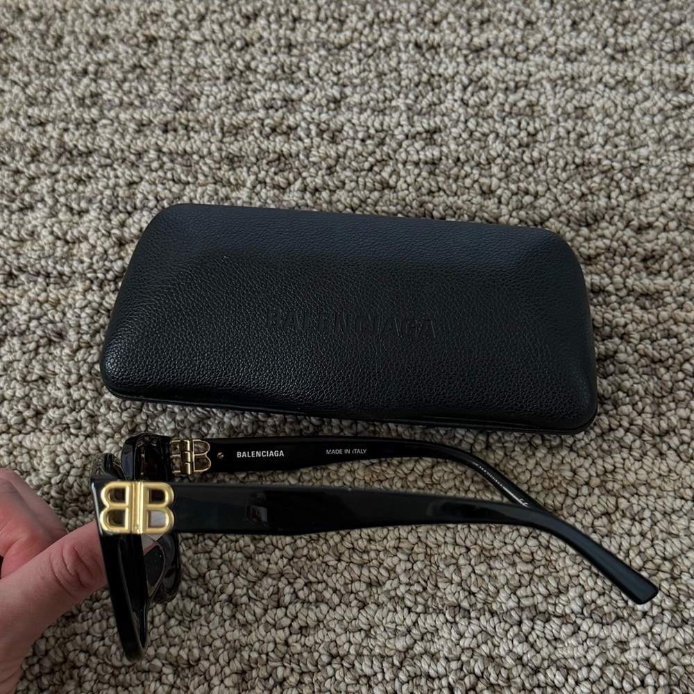 Balenciaga Black and Gold Oversized Sunglasses - Picture 3 of 8